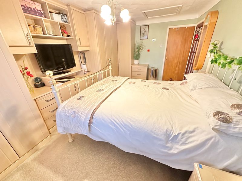 Links Avenue Little Sutton